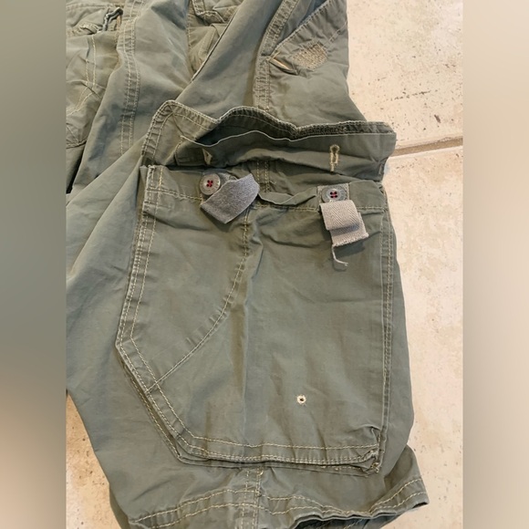 Men's UNIONBAY Olive Green Cargo Shorts - Size 34 - Picture 4 of 8